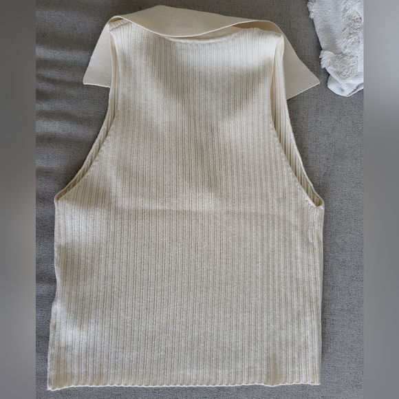 SHEIN cream ribbed sweater polo top size large, new without tags - Picture 3 of 4